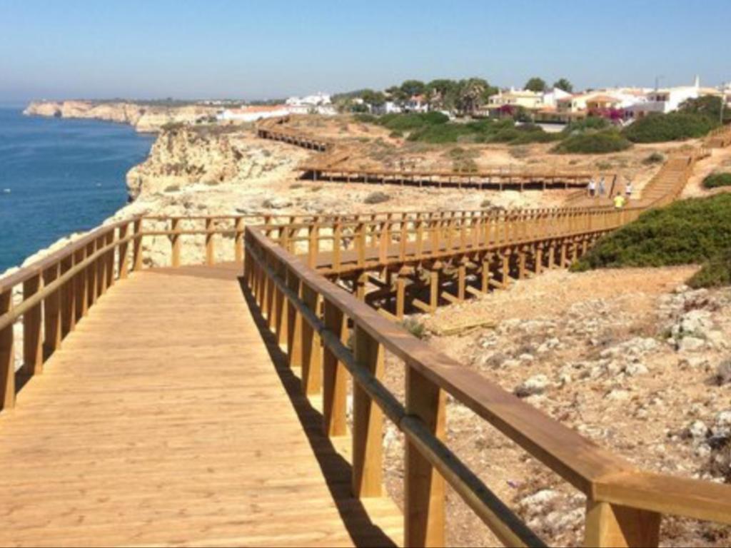 Ad House On Carvoeiro *